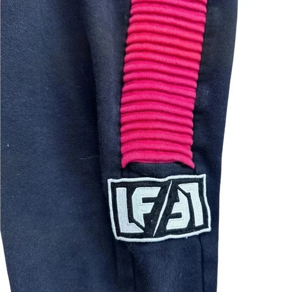 LF TRAPUNTO SIDE INSERT black and Red JOGGER, Size medium - Picture 8 of 10
